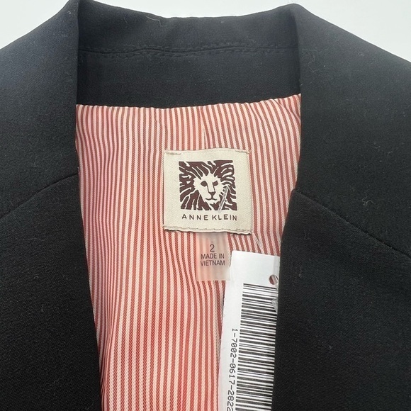Anne Klein Black Blazer Size 2 Brand New - Picture 8 of 10